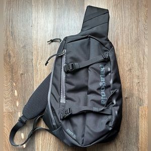 Patagonia Atom 8L Sling Bag Black